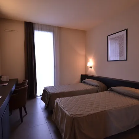 מלון Casalgrande